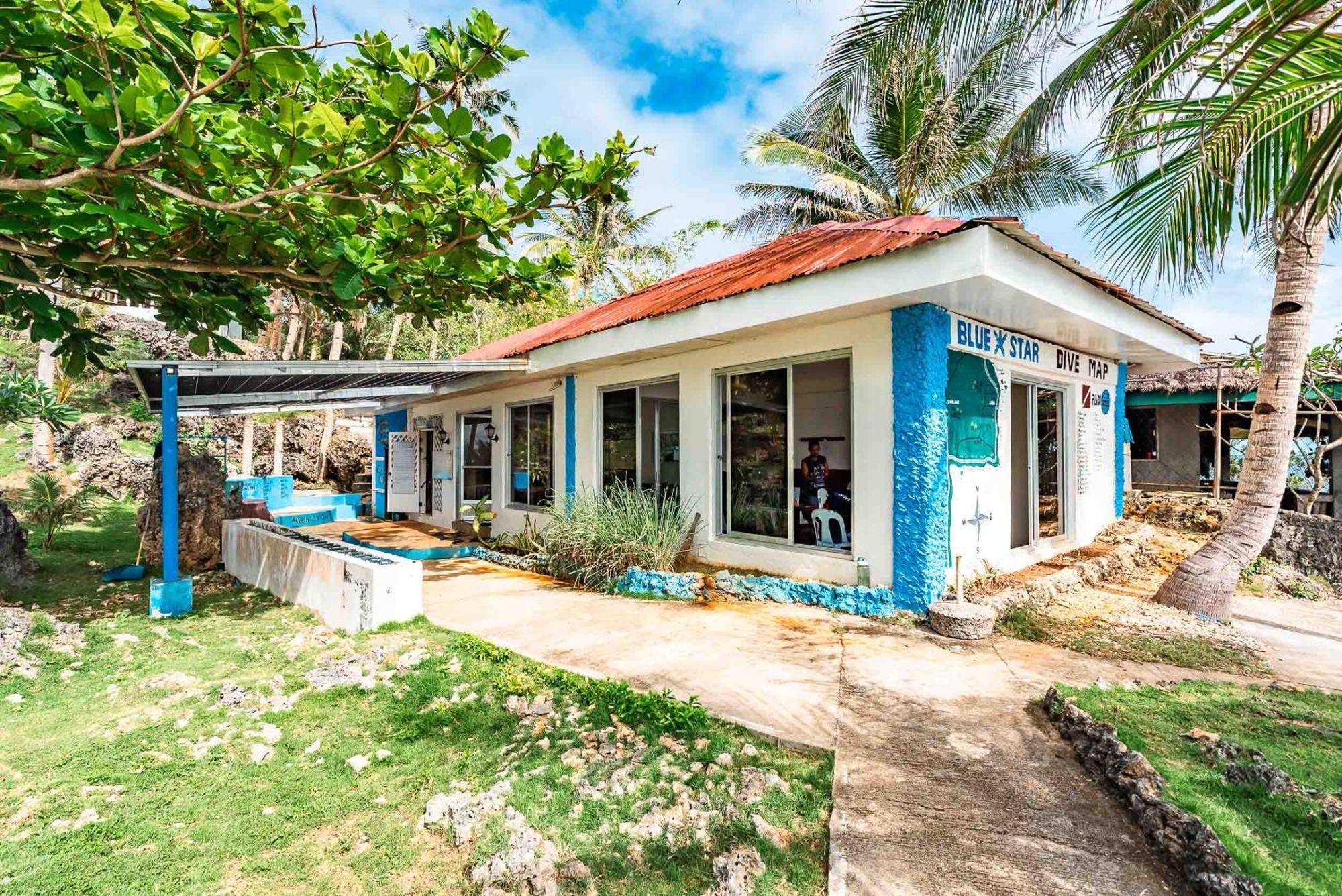 Blue Star Dive And Resort Anda  Extérieur photo